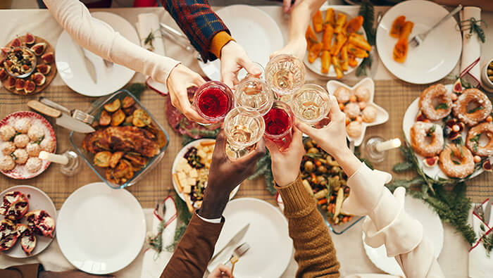 5 Holiday Mistakes Nutritionists Want You To Avoid